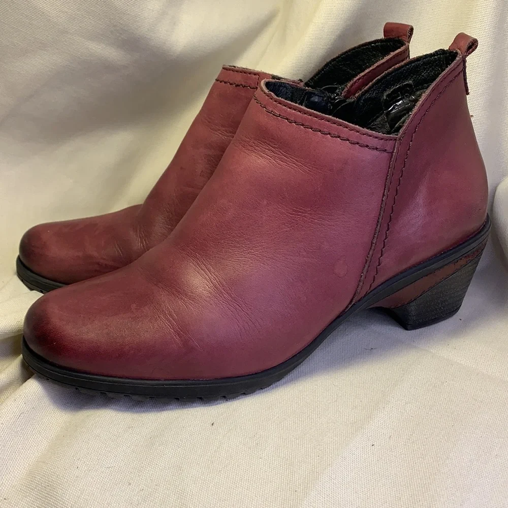 Spring step super soft leather ankle booties